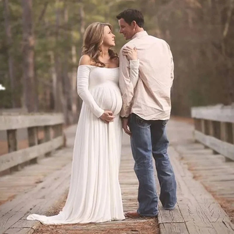 Long strapless maxi dress for maternity photoshoot, Showlu Fashion Summer pregnancy photography prop, elegant and flowing.