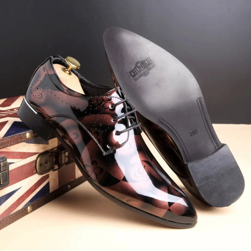 Men's black patent leather Oxford shoes with pointed toes, designed for weddings and formal occasions, by Showlu Fashion Store.