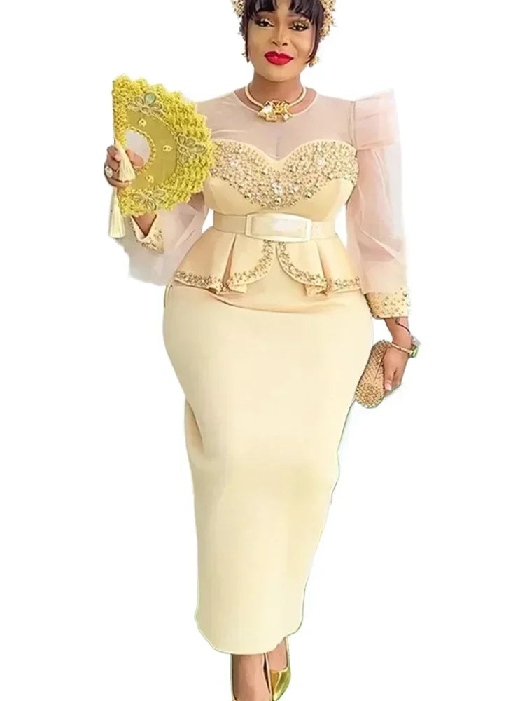 Elegant African long dress for women featuring vibrant Ankara dashiki fabric, perfect for weddings and special occasions.
