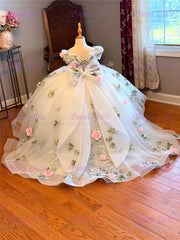 New Quality Flower Girl Dress with Exquisite Applique Dresses for Girls Wedding with Ruffles Sparkly Ball Gown Dress for Girls
