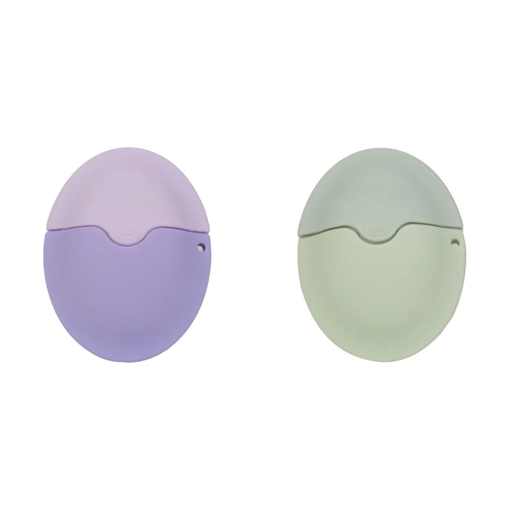 Portable 55ml sunscreen applicator with refillable silicone roll-on sponge for easy suncream application during travel.