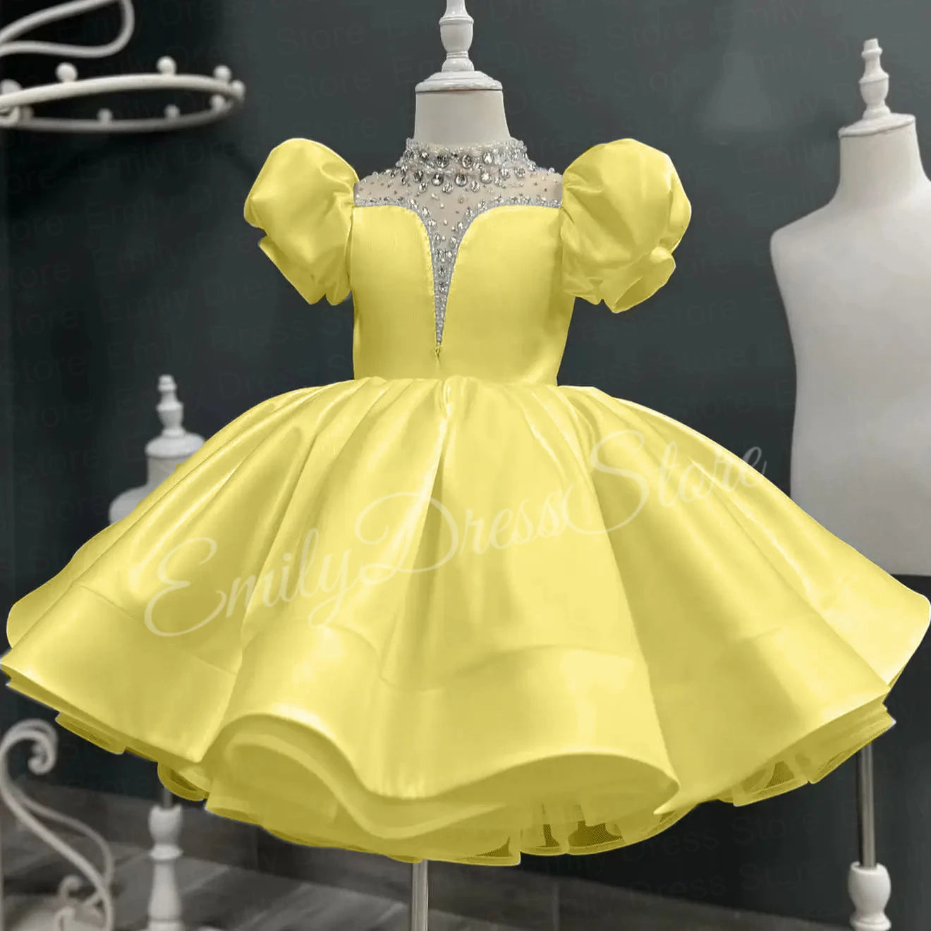 Customized Black Flower Girl Dress For Wedding Beaded Puffy Knee Length Baby Kids Birthday Pageant First Communion Gown