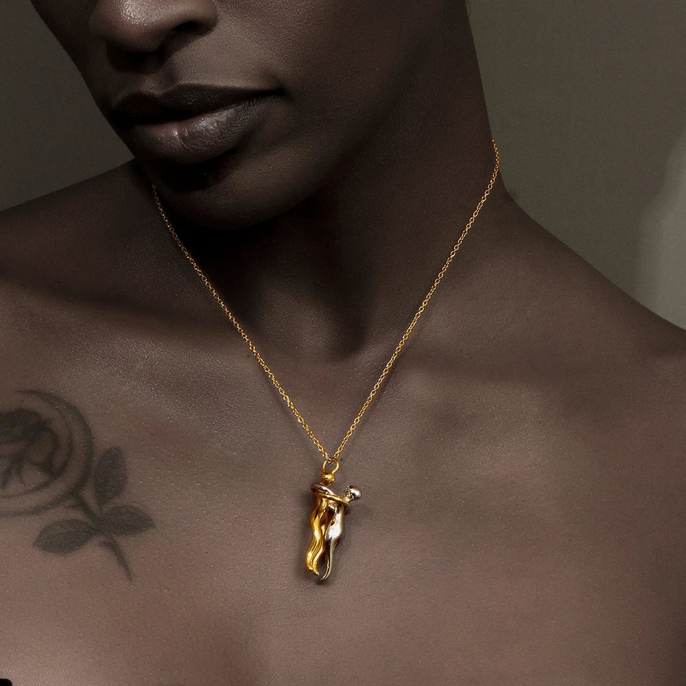E.B.belle mix color stainless steel and 18K gold pendant necklace with hugging people design, ideal for lovers and family gifts