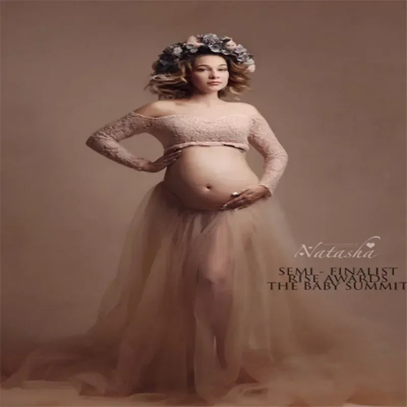 Showlu maternity lace top and tulle skirt set for photoshoots, featuring elegant lace details and flowy fabric.