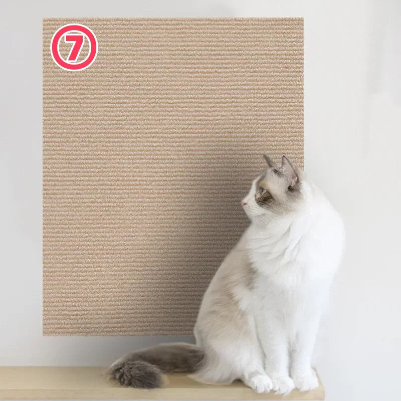 Showlu Smart General mini cat scratching post with sisal surface for scratching and playing, designed for small cats or kittens.