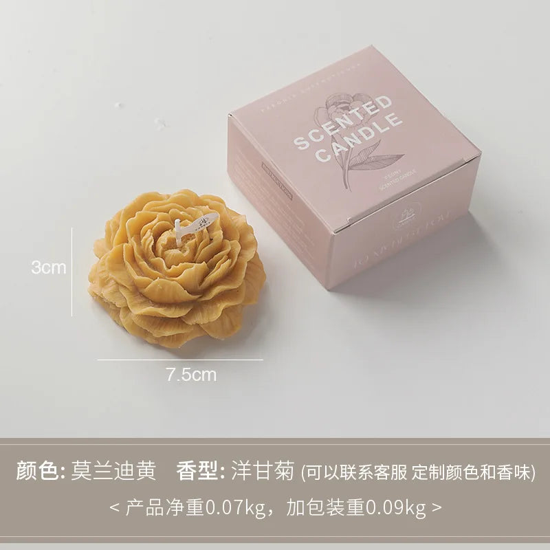 Scented candle with peony flower design, ideal as a gift decoration for Mother's Day or birthday, by Showlu Fashion Store