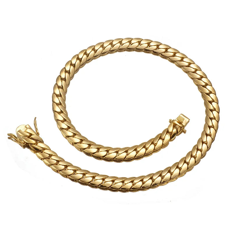 Gold Cuban link chain necklace for men, rapper jewelry style, Showlu Fashion's Hip Hop Bling tank chain with a bold, shiny finish.