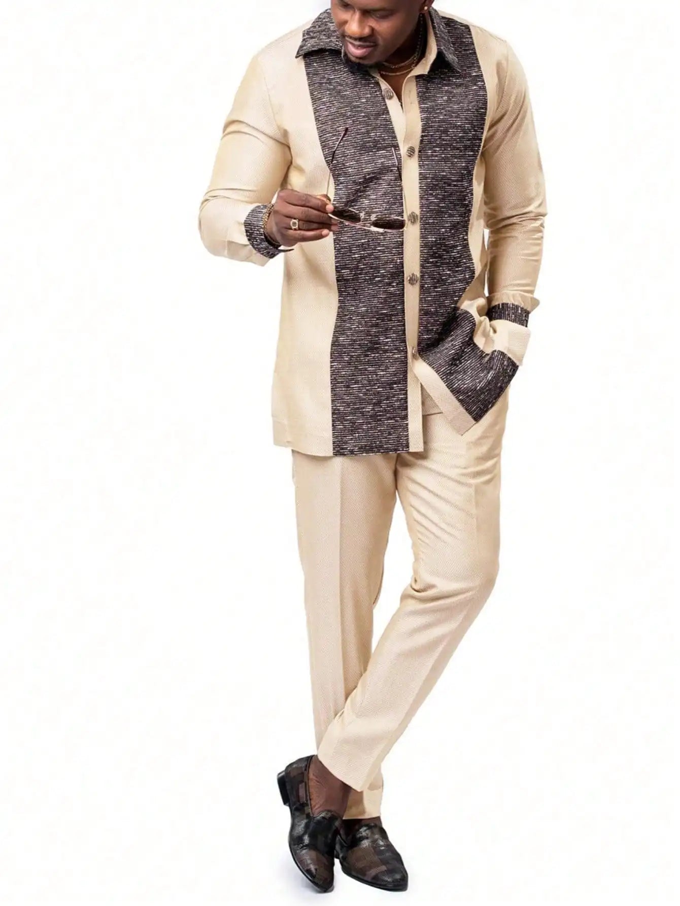 Showlu men's white Kaunda suit, traditional African 2-piece cotton set with intricate patterns and classic style.