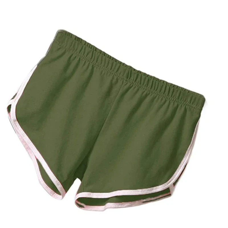 SHOWLU Women's black high-performance yoga shorts, gym running shorts designed for comfort and mobility.