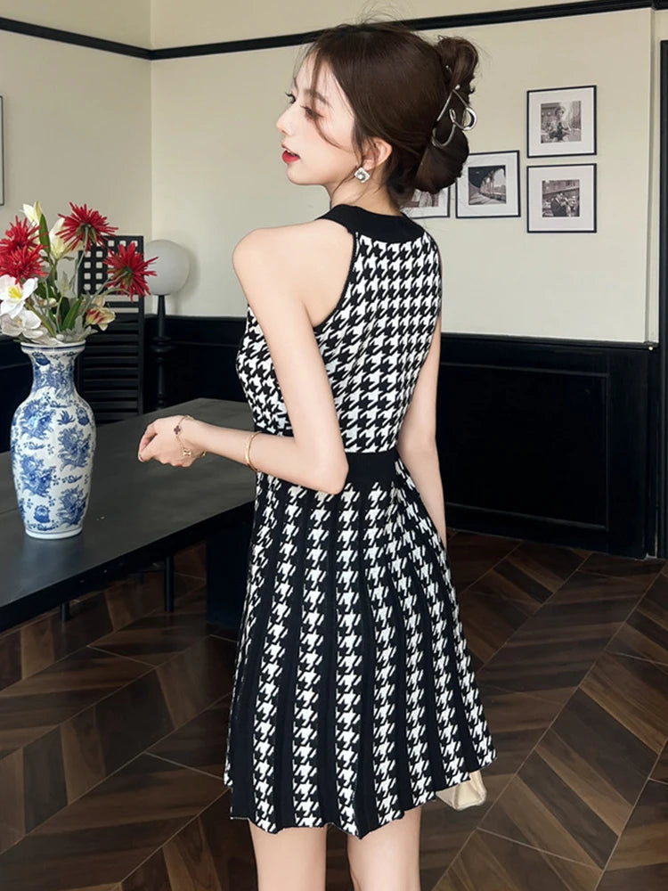 Women’s retro houndstooth knit mini dress with gold buttons, halter neckline, slim A-line fit, perfect for summer dates and casual wear.