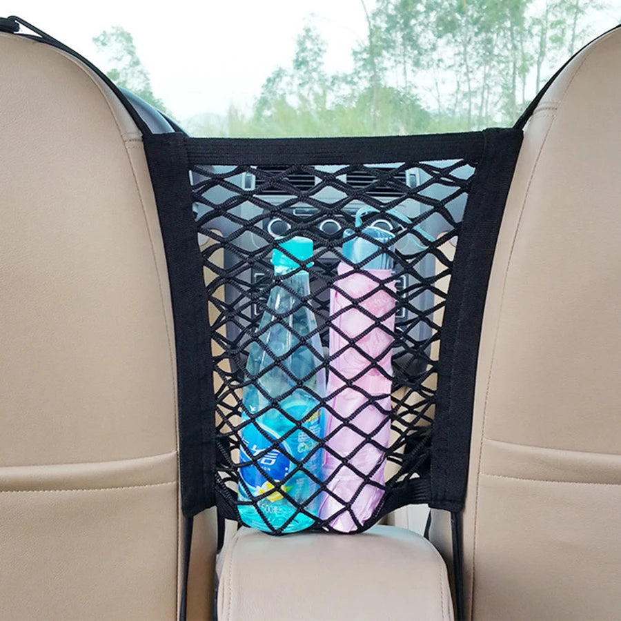 Showlu Smart General pet car window safety net installed on vehicle window, preventing pets from falling or escaping during drives.