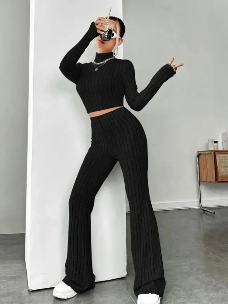 Women’s fashion solid color streetwear set with round neck tops and loose pants, perfect for autumn, winter, casual, and holiday wear.