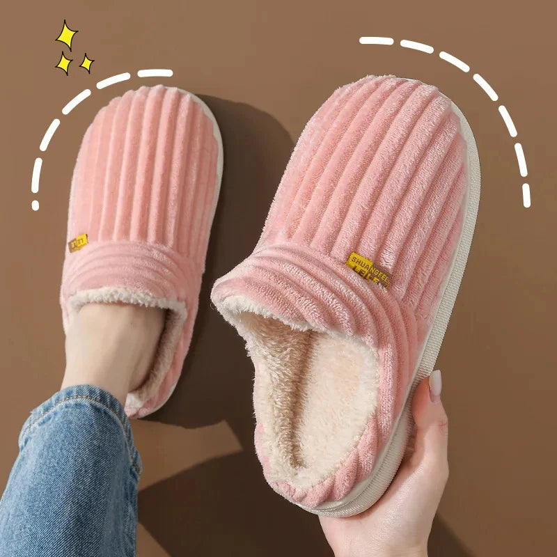 Showlu Fashion Store men's winter slippers with short plush lining, cotton exterior, and fluffy fur for indoor comfort and warmth.