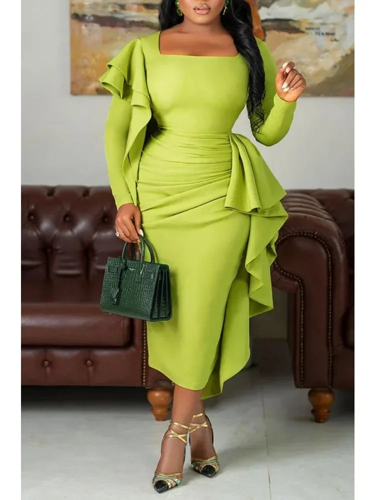 Elegant green African long sleeve bodycon dress for women, featuring dashiki-inspired design, perfect for autumn events.