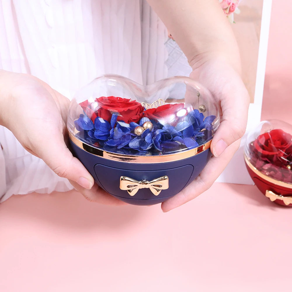 Heart-shaped Showlu Fashion jewelry box with a stylish necklace gift set, perfect for storing and displaying jewelry elegantly.