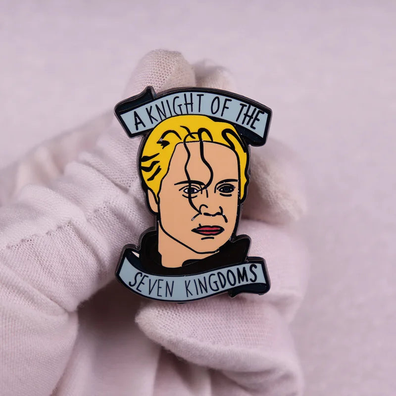 SHOWLU FASHION STORE PINSALOT Knight Bus hard enamel pin featuring a triple-decker magic bus with detailed design.