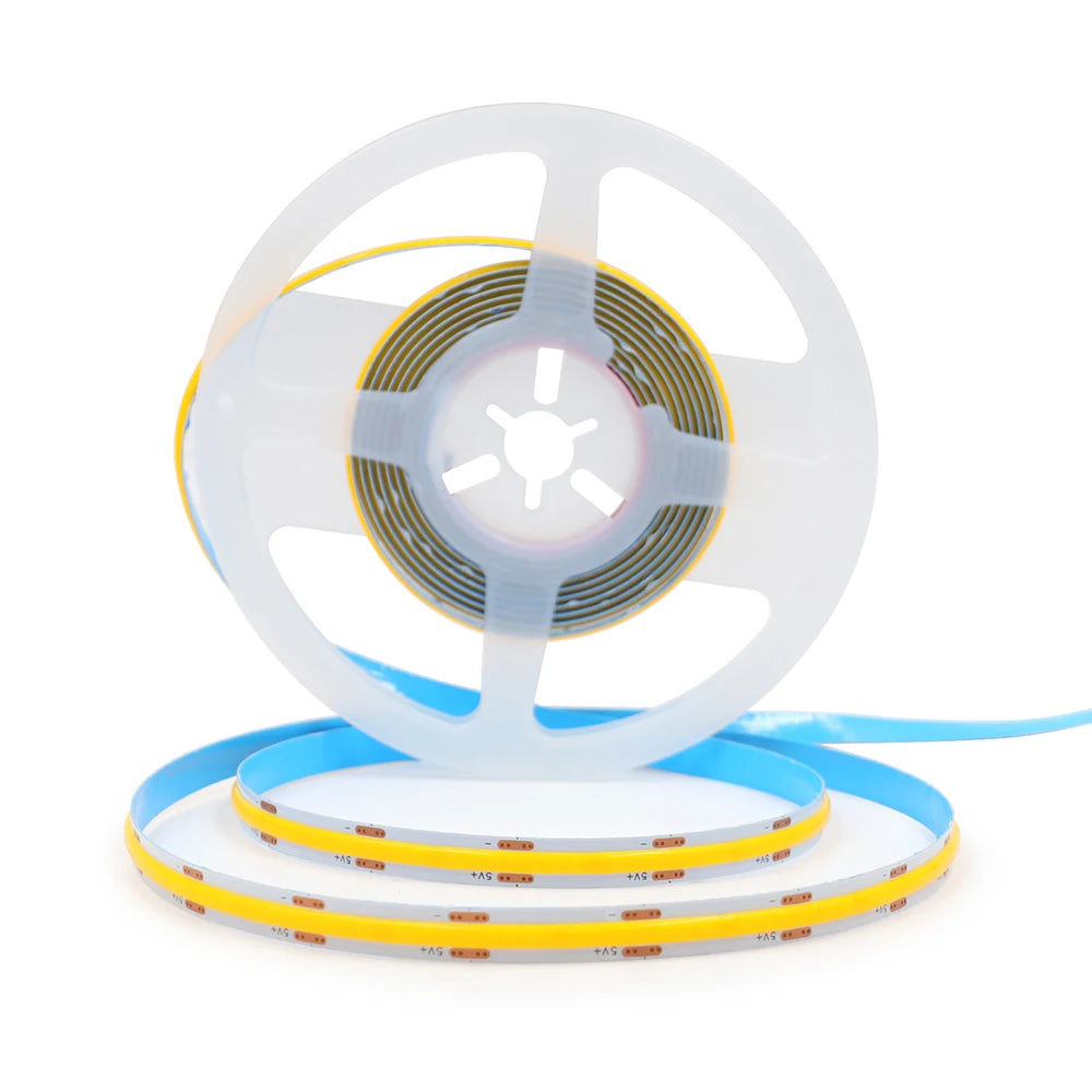 Showlu Smart General motion sensor LED strip light with 5V USB connection, featuring flexible design and easy installation.