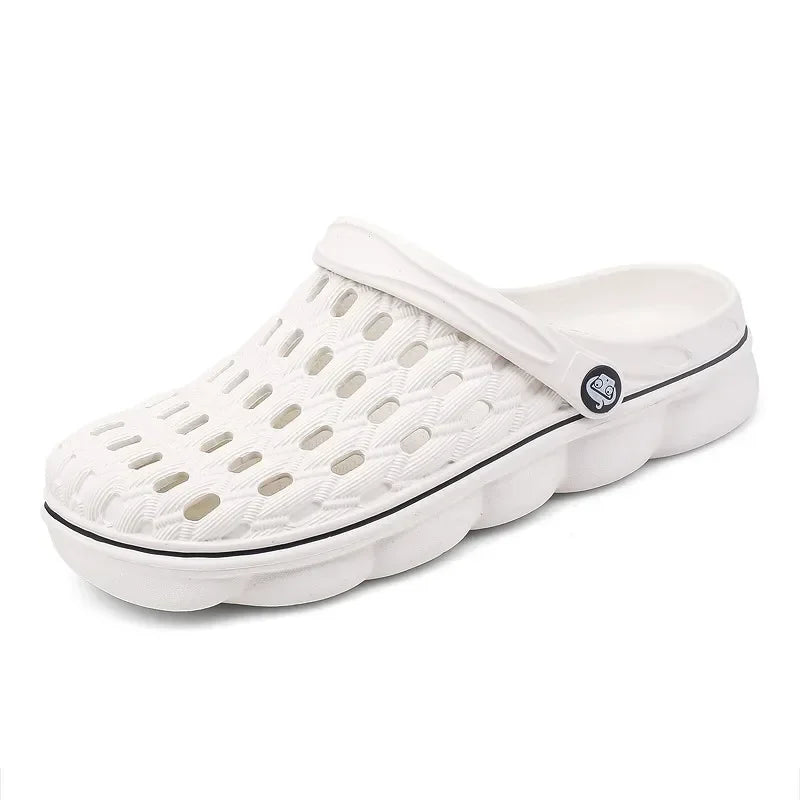 Men's soft EVA outdoor sandals with open-toe design, suitable for beach, garden, and summer hiking activities.