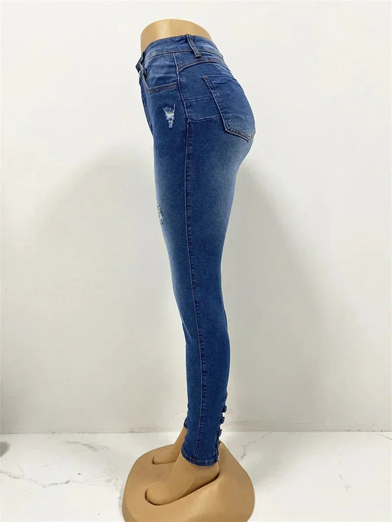 Matteobenni women's high waist skinny jeans from SHOWLU FASHION STORE, slim stretch denim pants, close-up of black fitted jeans.