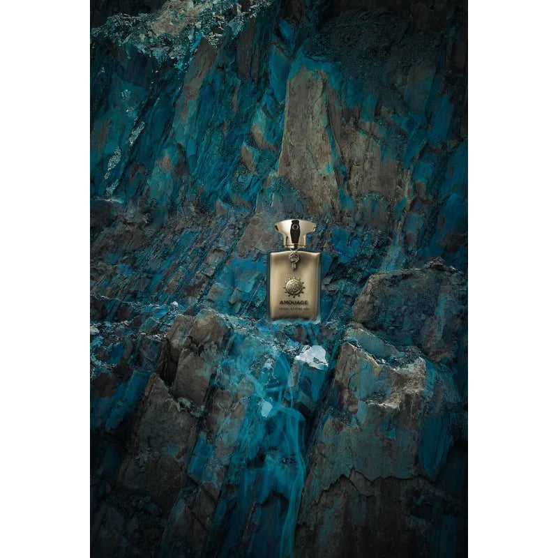 Amouage Jubilation 40 Man Extrait de Parfum 100ml floral spray bottle with elegant packaging and gold accents.