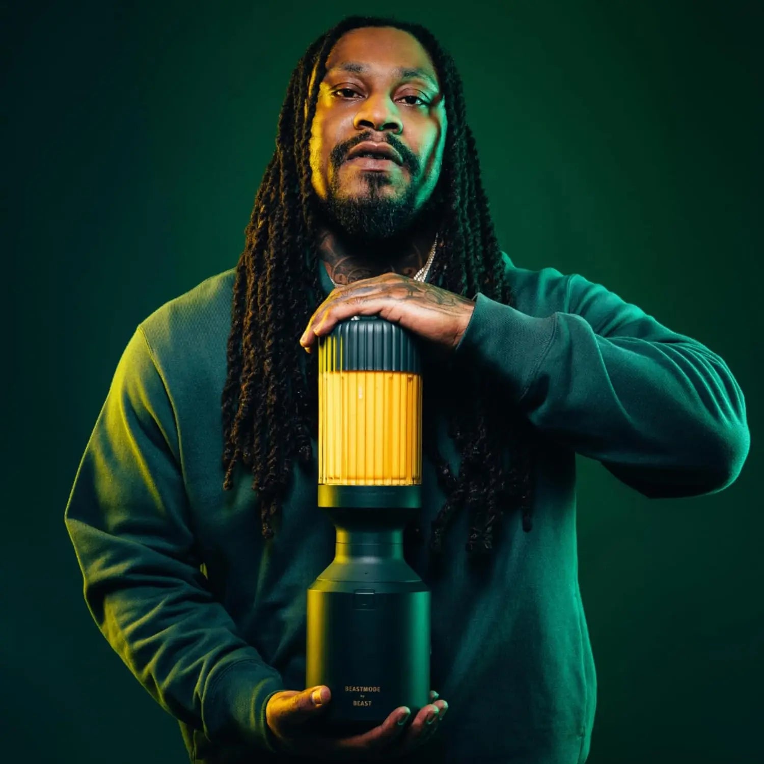 Mode By Health Blender Marshawn Lynch smoothie and shake maker with sleek design and multiple blending functions.