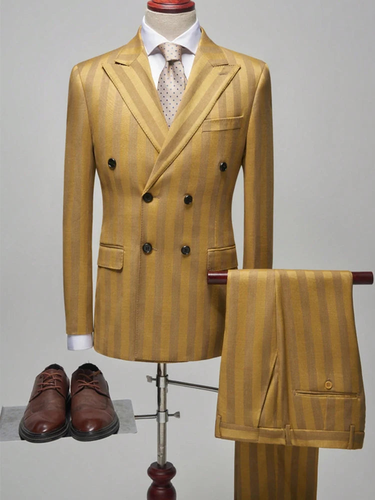 Men's slim fit double-breasted Jacquard suit jacket and pants set, suitable for casual, wedding, and business occasions.