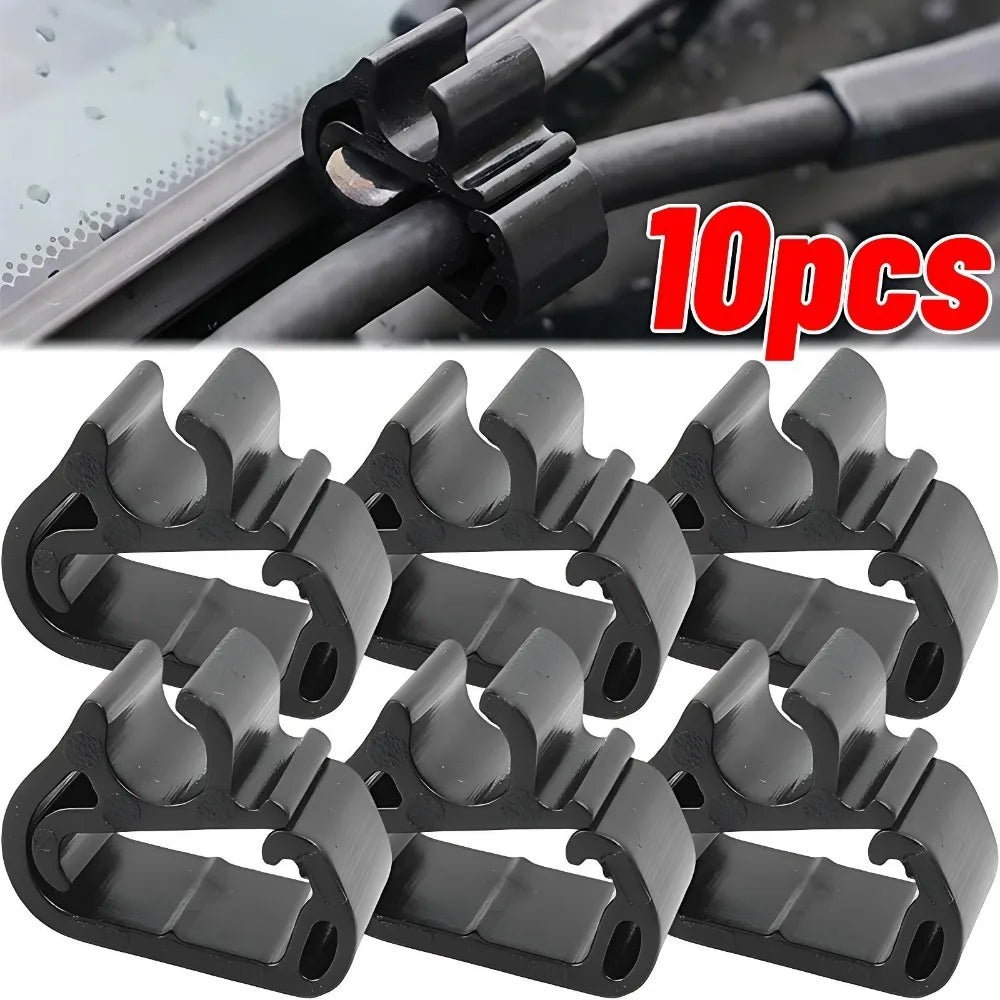 Showlu Fashion Store nozzle holder clip for securing garden hoses or watering tools, made of durable plastic.