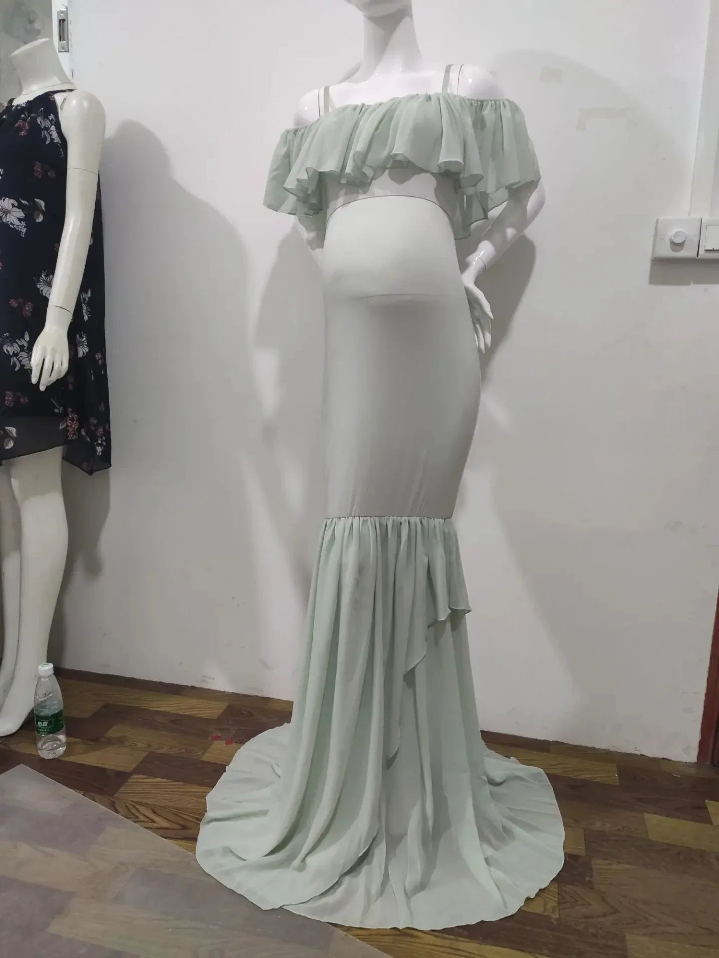 Kacakid Mermaid maternity gown by SHOWLU FASHION STORE featuring off-shoulder chiffon design for maternity and photography sessions.