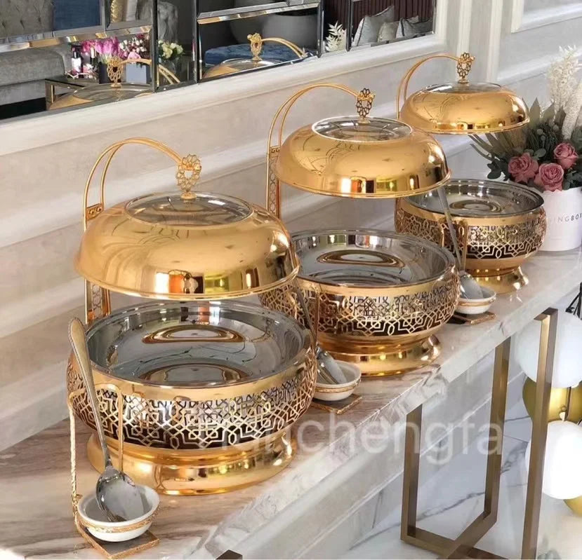 Luxury gold round hanging chafing dish for hotel weddings, catering, and restaurant buffet food warming equipment.