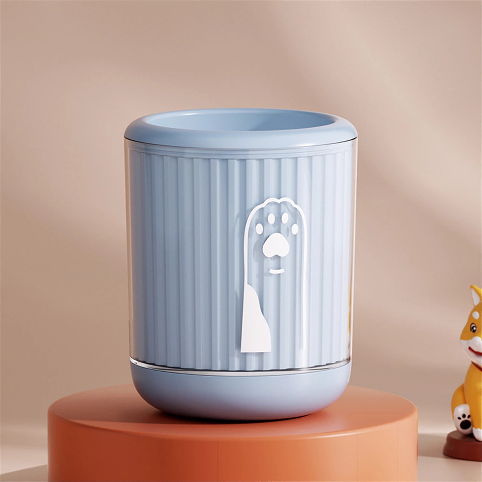 Showlu Smart General Pet Paw Cleaner Cup with soft silicone bristles for easy paw cleaning and hygiene.