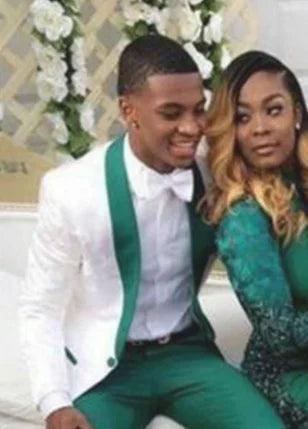 White Jacquard  Wedding Tuxedos Green Shawl Lapel Groom Tuxedos Fashion Men Blazer 2 Piece Suit PromDinner Jacket