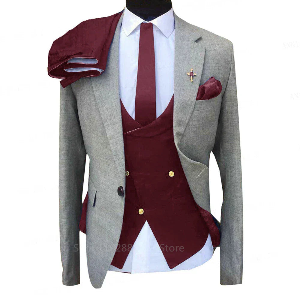 SHOWLU Men's 3-piece wool blend wedding suit with jacket, vest, and trousers, perfect for grooms and formal occasions.