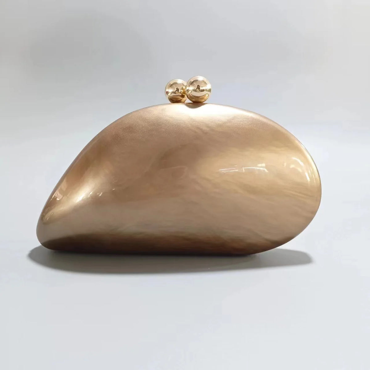 2024 New Hot Sale Acrylic Shell Shape Clutch Bag Women Designer Evening Party Cute Pearl Egg Purse Blue Handbag Wholesale