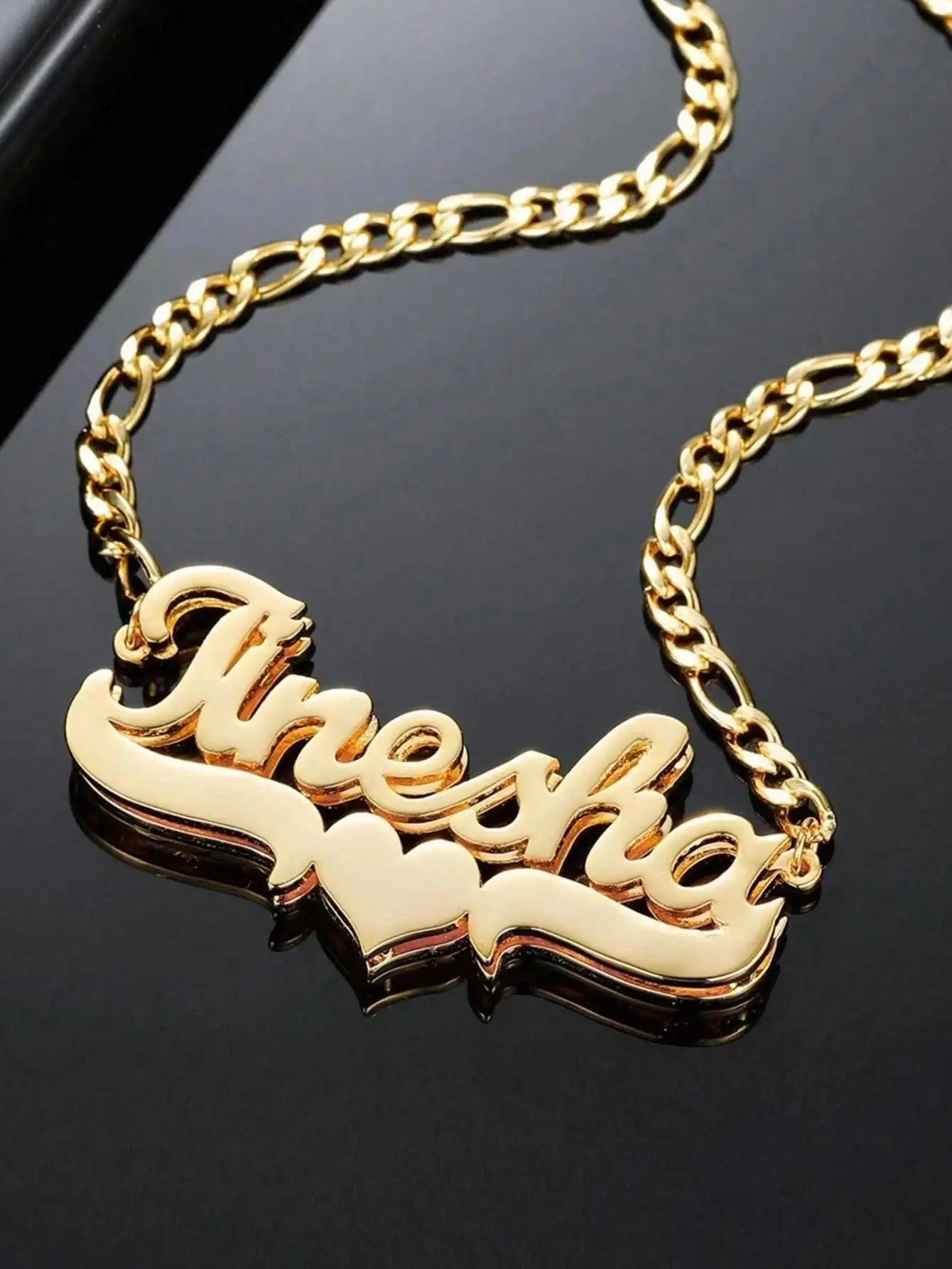 Showlu Custom Double Name Necklace with stainless steel Figaro chain, featuring personalized engraved names on a stylish jewelry piece.