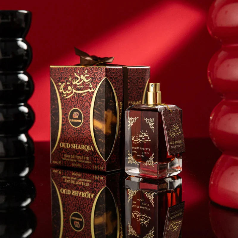 Eelhoe Oud Wood & Sandalwood perfume spray for men, 250ml bottle, showcasing the elegant packaging and luxurious scent.