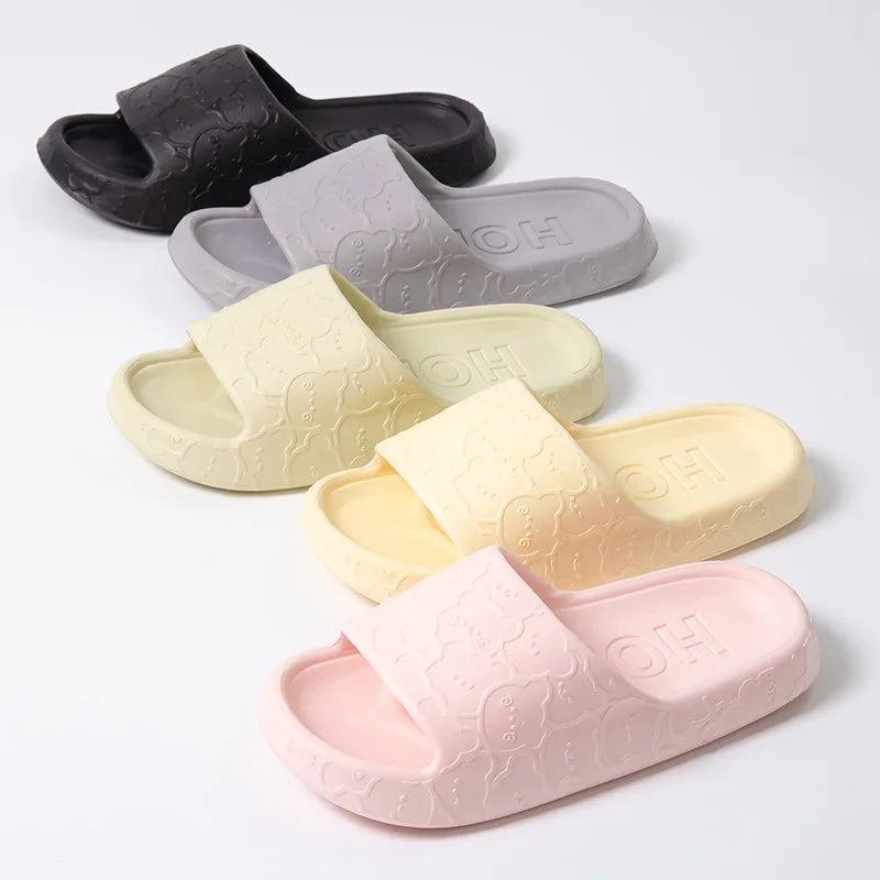 Cute cloud and bear design women's summer home slippers with soft soles, non-slip EVA beach slides for indoor and outdoor use.
