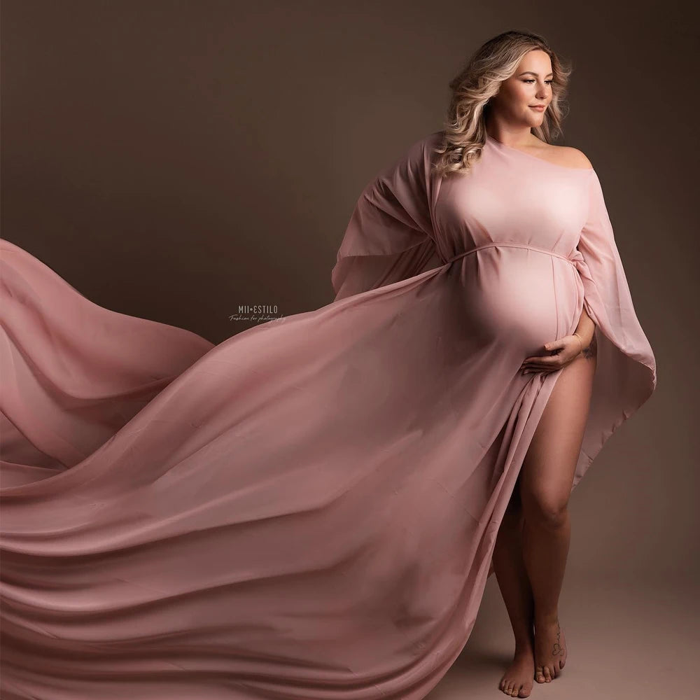 Showlu Maternity chiffon cape in soft tulle, flowing maternity cloak for photo shoots, lightweight and elegant for special moments.