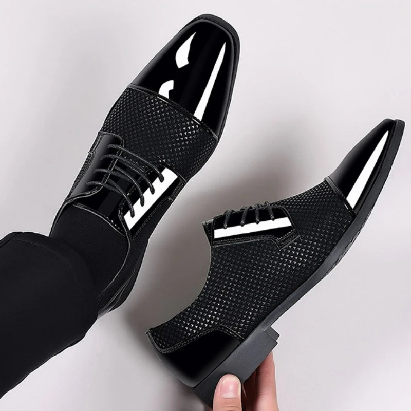 YEAE men's pointed toe Oxford dress shoes in black PU leather, lace-up formal shoes for men with sleek, polished design