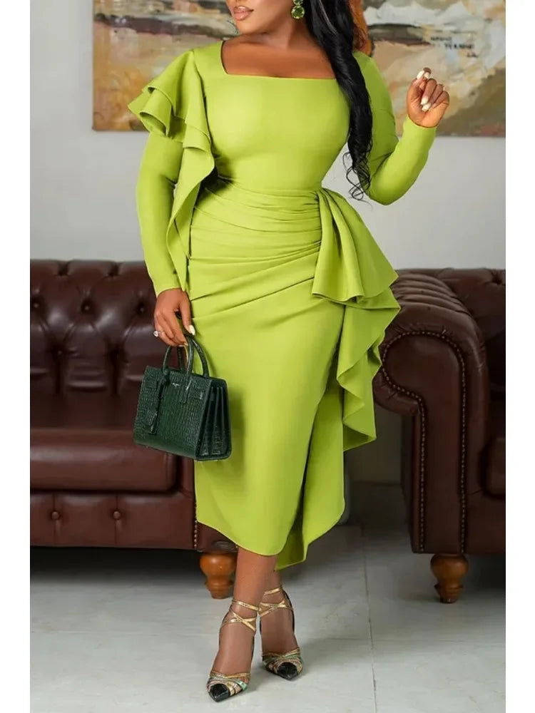 Elegant green African long sleeve bodycon dress for women, featuring traditional dashiki design and autumn style from Showlu Fashion.
