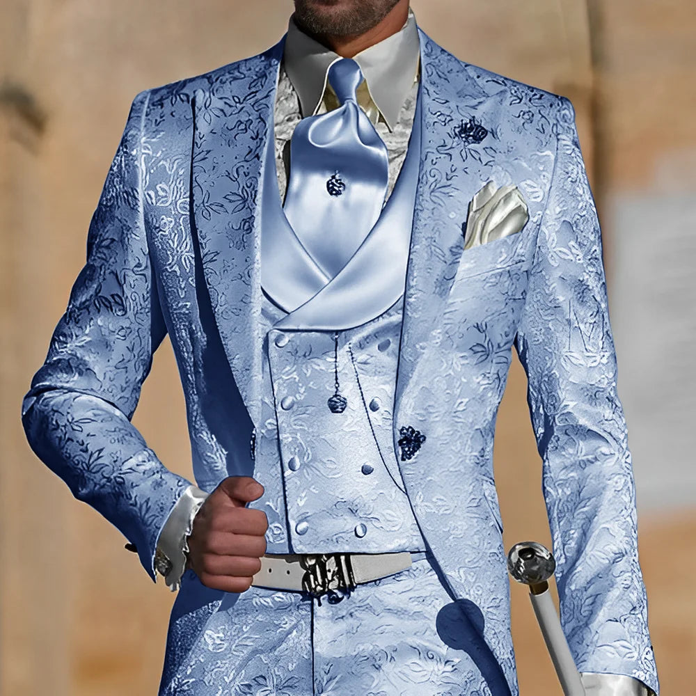 Showlu Fashion Men's three-piece jacquard suit with tuxedo jacket, vest, and pants, perfect for formal weddings and parties.