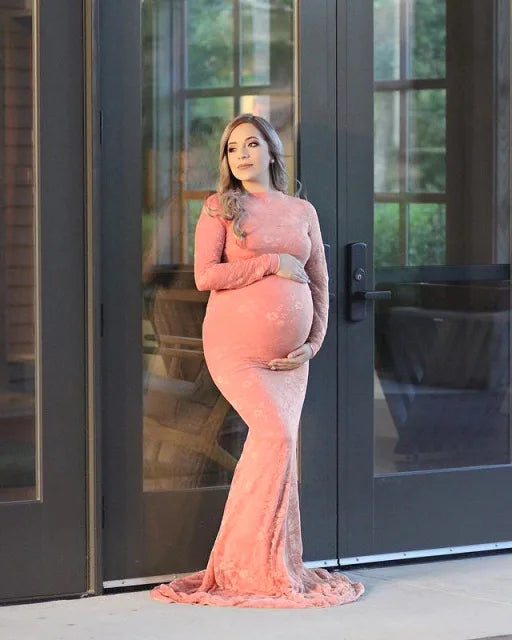 Showlu Lace Maternity Photography Dress featuring a boat neck gown with a long train, elegant bridal or maternity photography attire.
