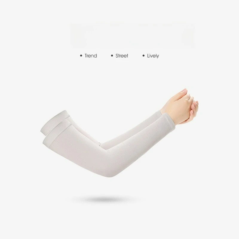 Showlu Smart General cooling arm sleeves with UV sun protection, made of lightweight nylon with ice cooling fabric for outdoor wear.