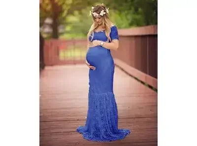 Showlu V-neck lace maternity photography dress with short sleeves and a flowing maxi gown in soft, elegant fabric.
