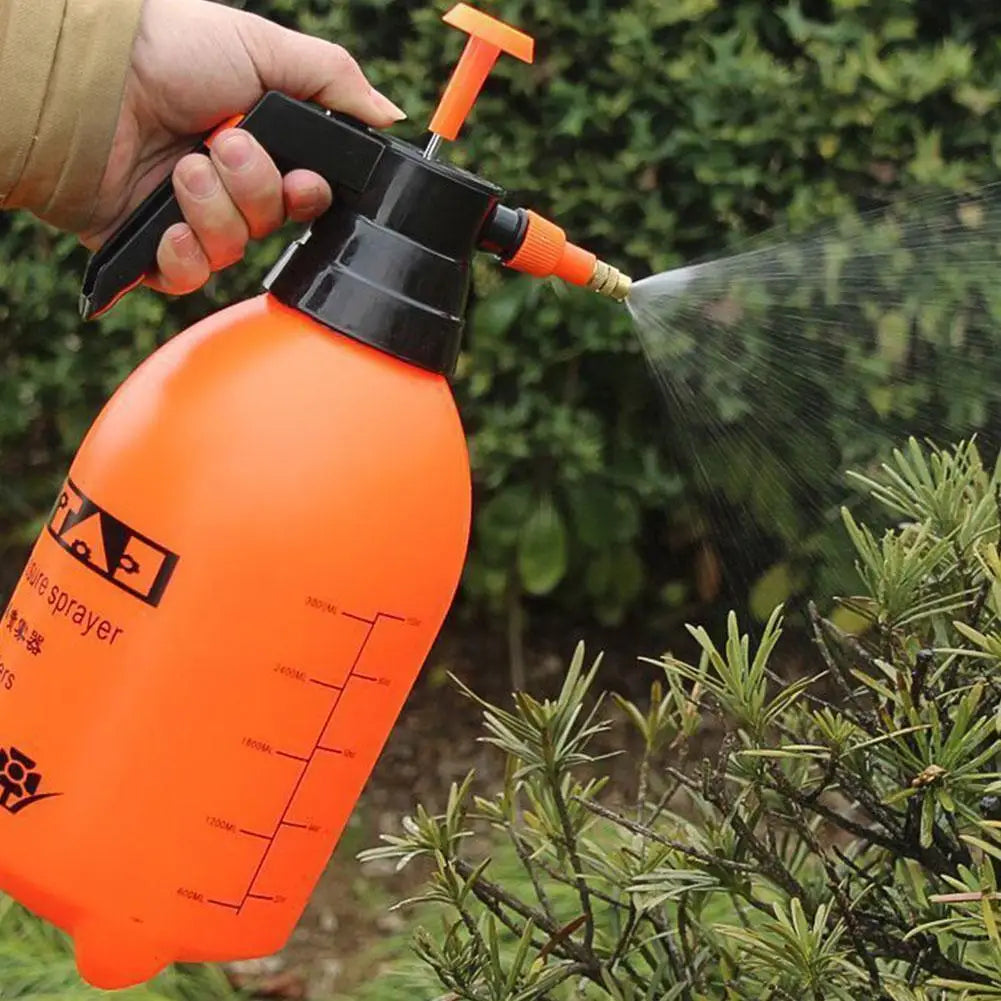 Showlu Smart General high pressure spray bottle with adjustable nozzle and ergonomic handle for garden and cleaning use.