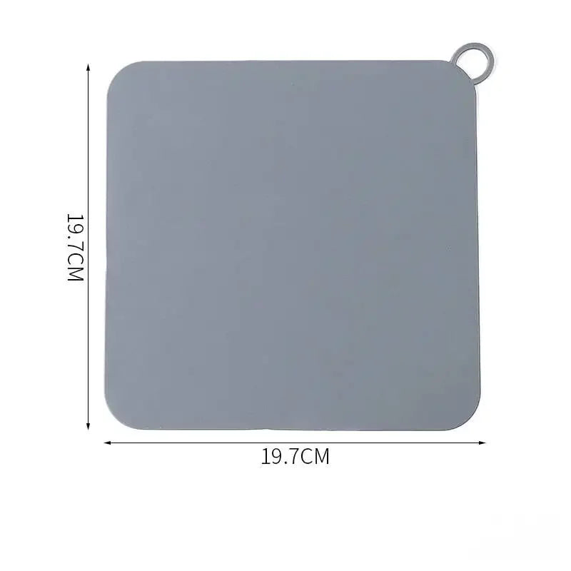 Showlu Smart General silicone drain stopper, flexible and durable to fit standard kitchen or bathroom drains.