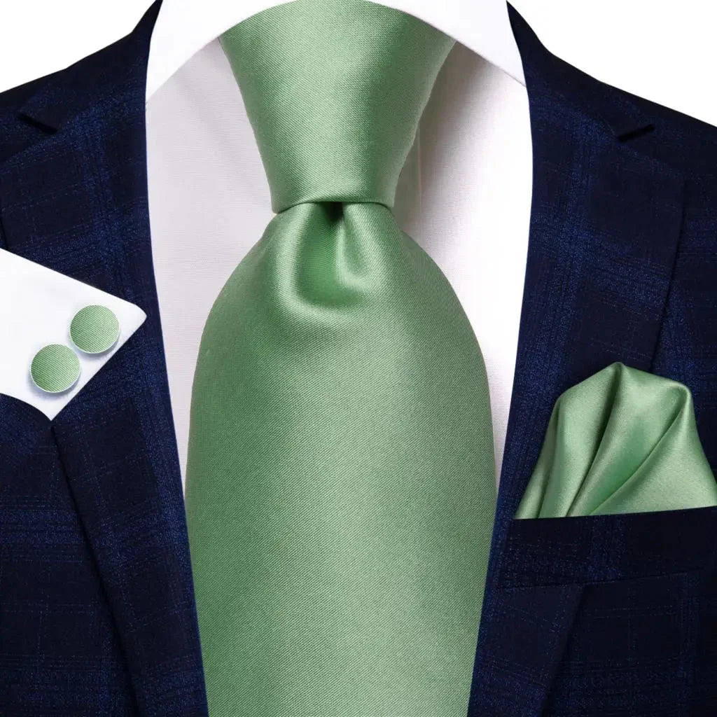 Mint green silk tie set with matching cufflinks, men's Necktie from SHOWLU FASHION STORE, elegant and stylish for formal occasions.