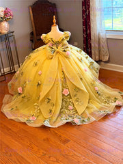 New Quality Flower Girl Dress with Exquisite Applique Dresses for Girls Wedding with Ruffles Sparkly Ball Gown Dress for Girls