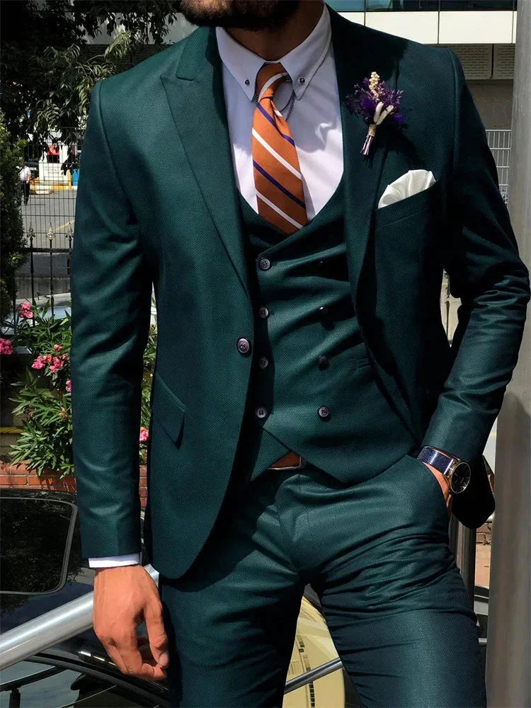 Dark blue SHOWLU men's 3-piece slim fit suit with cotton fabric, ideal for weddings and formal occasions.