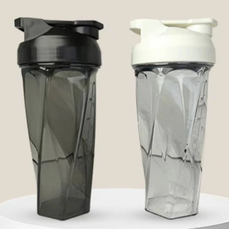 600ml FUYAOZHISHANG vortex mixer shaker bottle made of Tritan with a secure lid and mixing ball for protein shakes and smoothies.