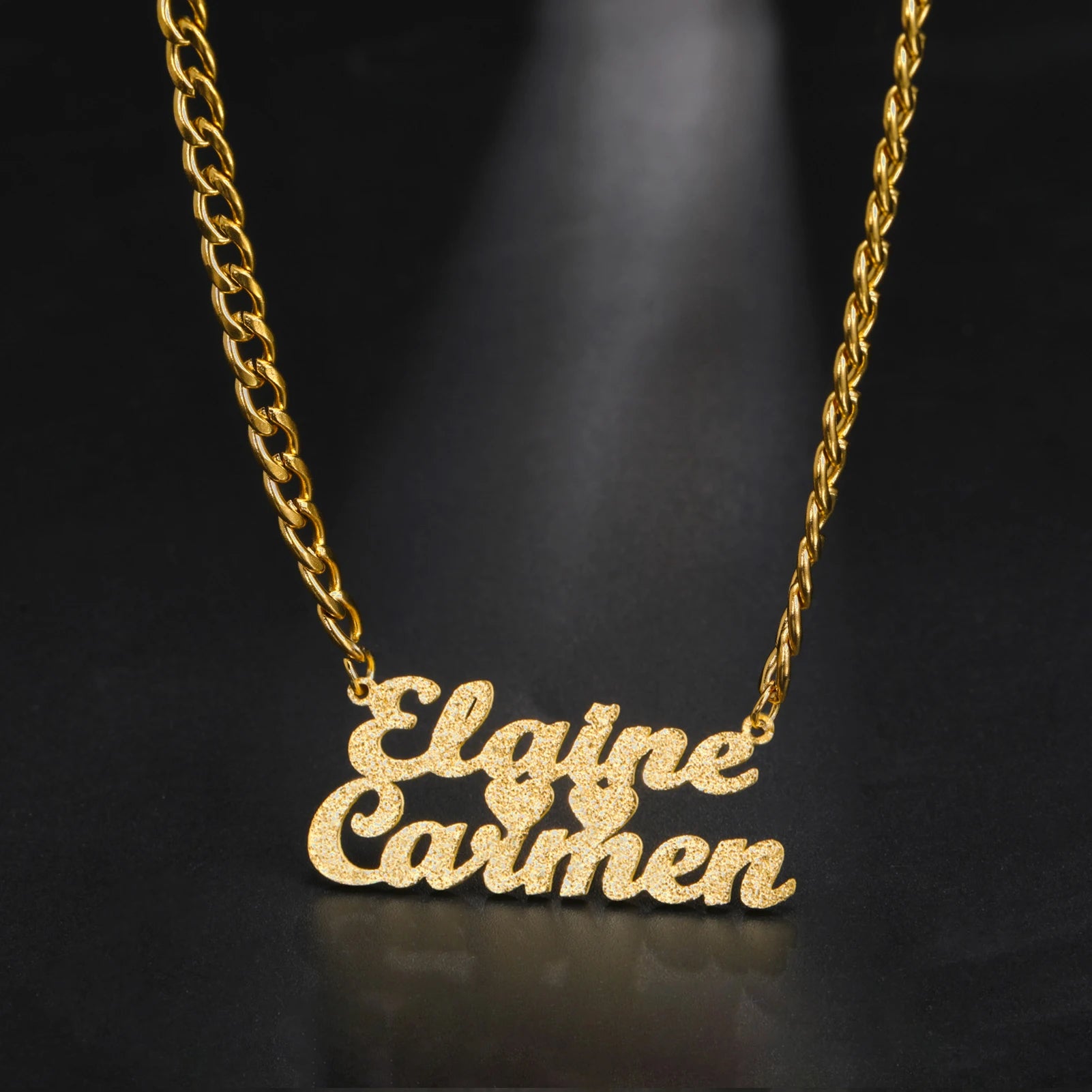 Personalized stainless steel gold choker necklace with custom name by Sipuris, featuring a sleek and stylish design.
